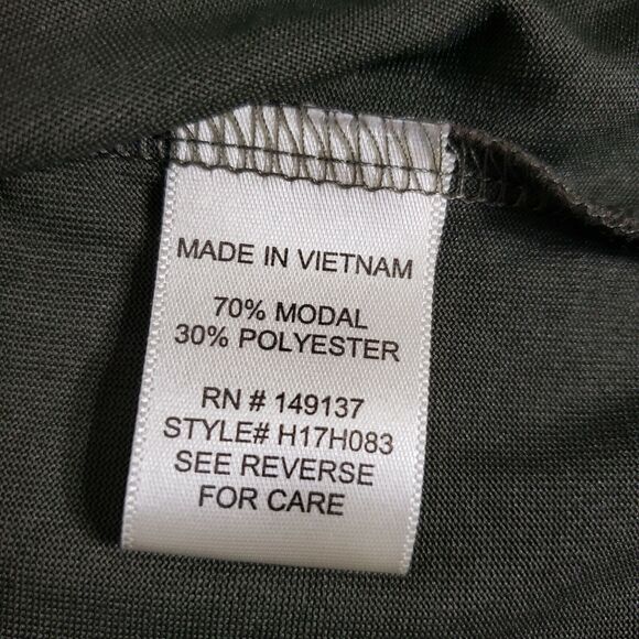 Onetheland Women’s Top Sz Small Blouse Green Peplum Crisscross Neck Long Sleeve - Picture 8 of 9